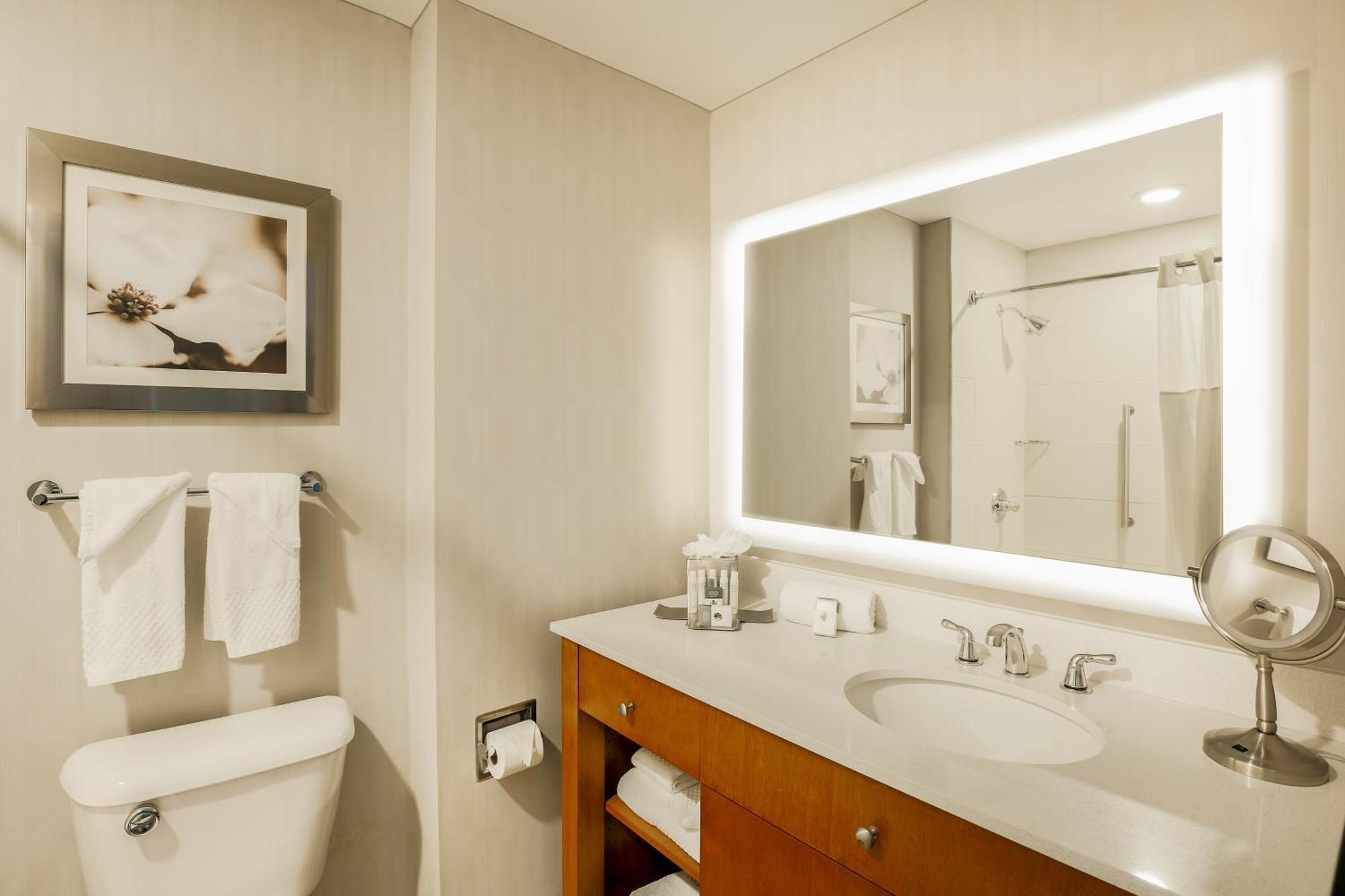 Doubletree By Hilton Atlanta Airport Hotel College Park Bagian luar foto
