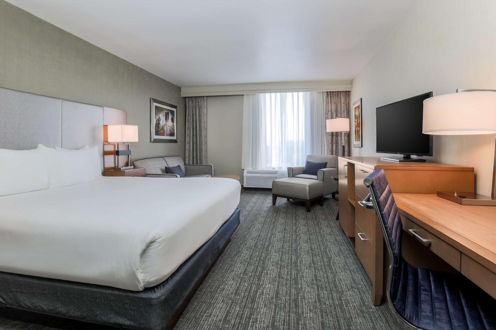 Doubletree By Hilton Atlanta Airport Hotel College Park Bagian luar foto