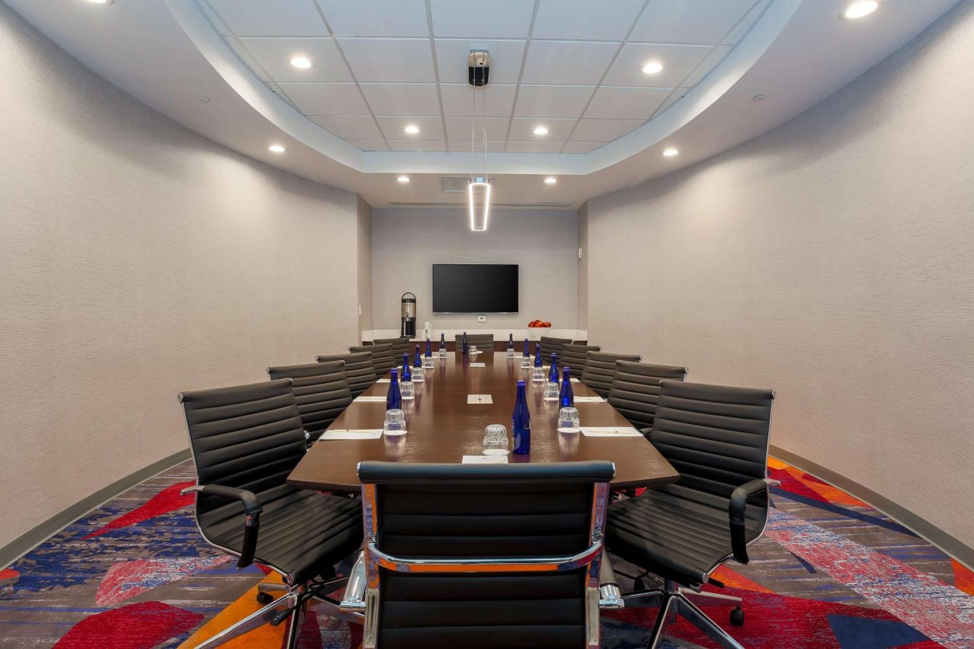 Doubletree By Hilton Atlanta Airport Hotel College Park Bagian luar foto