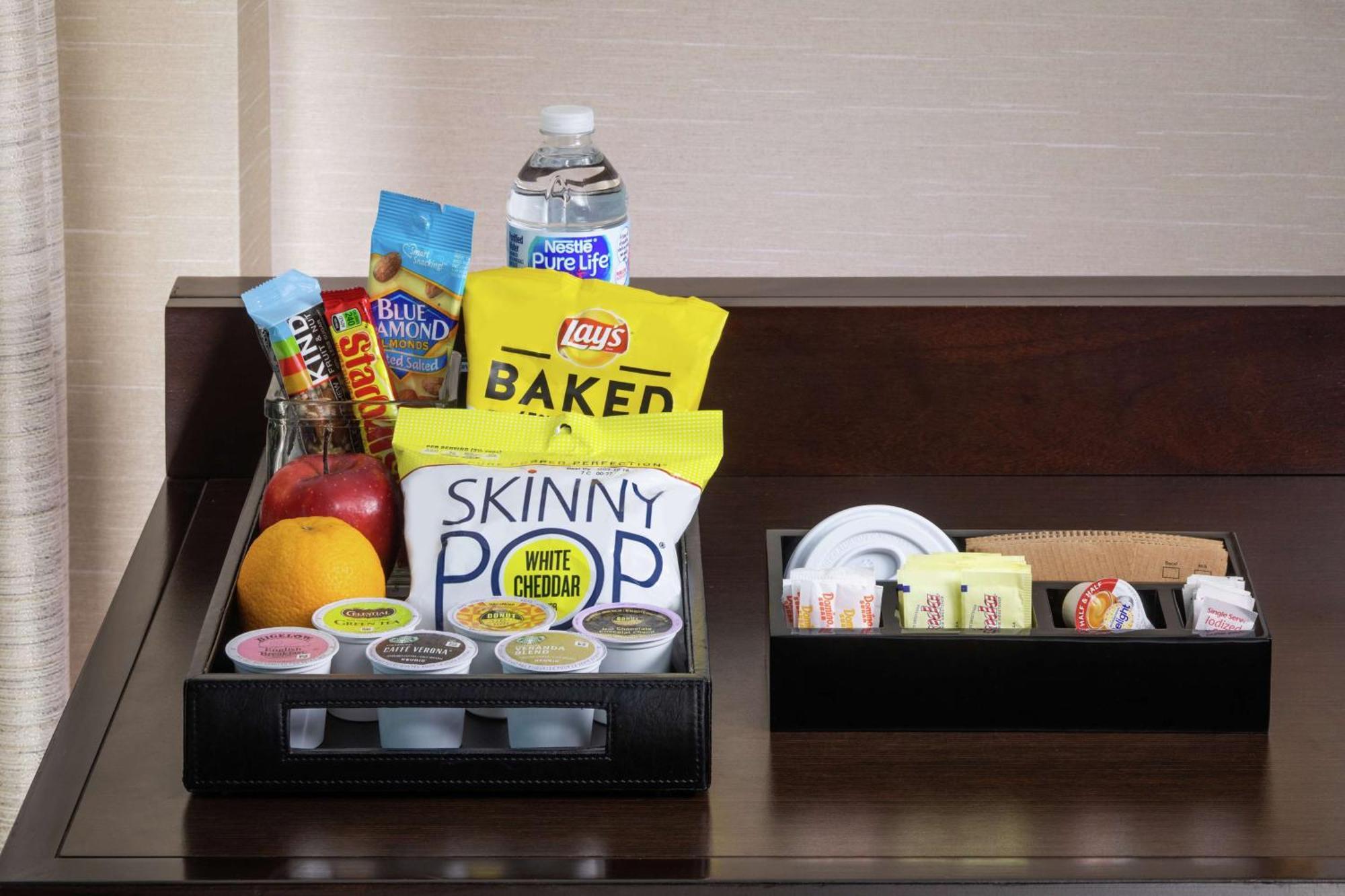 Doubletree By Hilton Atlanta Airport Hotel College Park Bagian luar foto