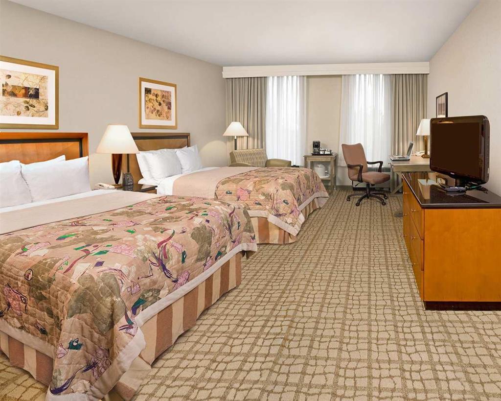 Doubletree By Hilton Atlanta Airport Hotel College Park Ruang foto