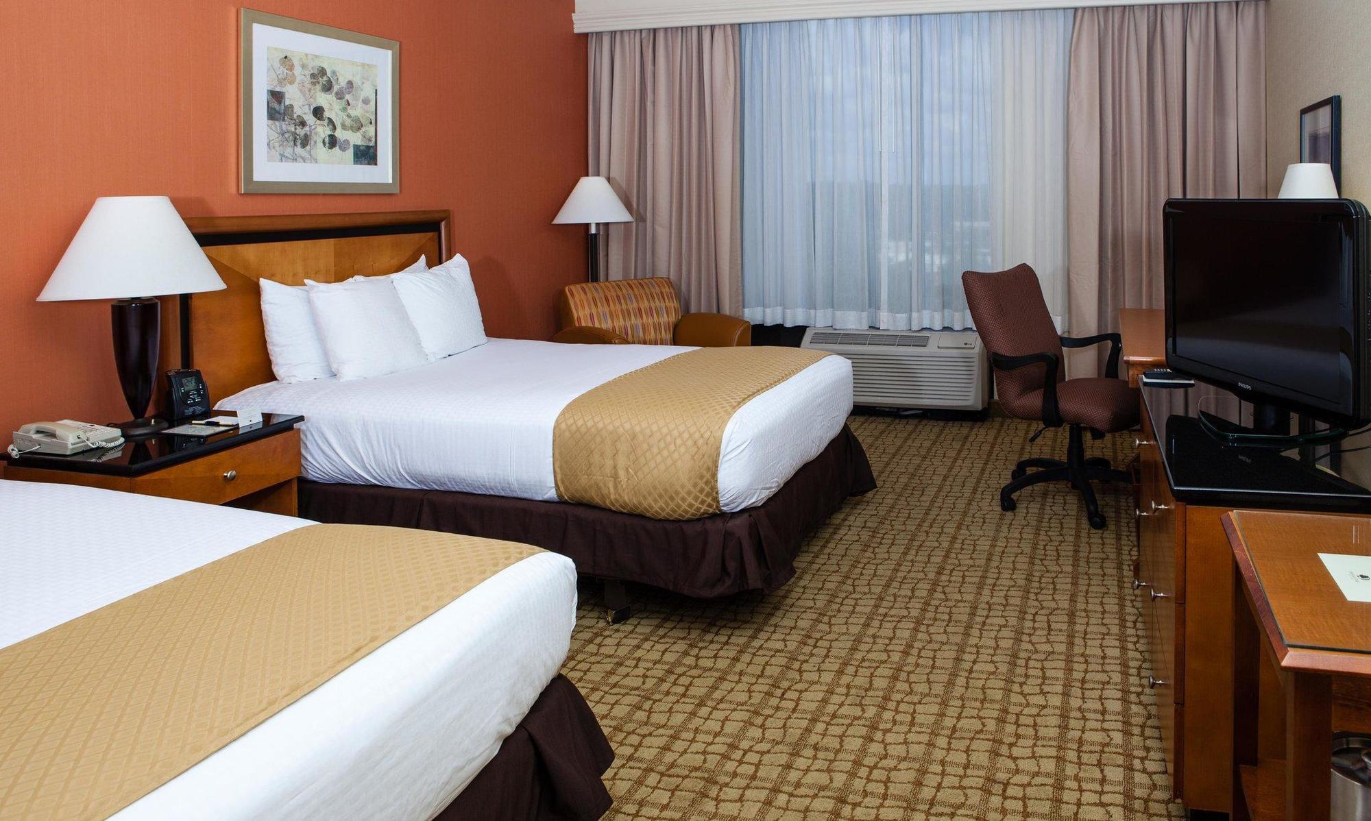 Doubletree By Hilton Atlanta Airport Hotel College Park Bagian luar foto